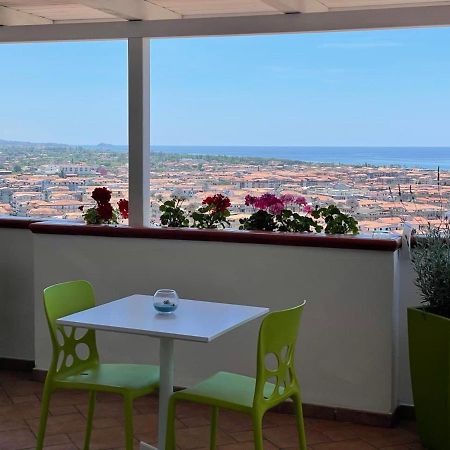 Il Belvedere Guest House Скалея Экстерьер фото