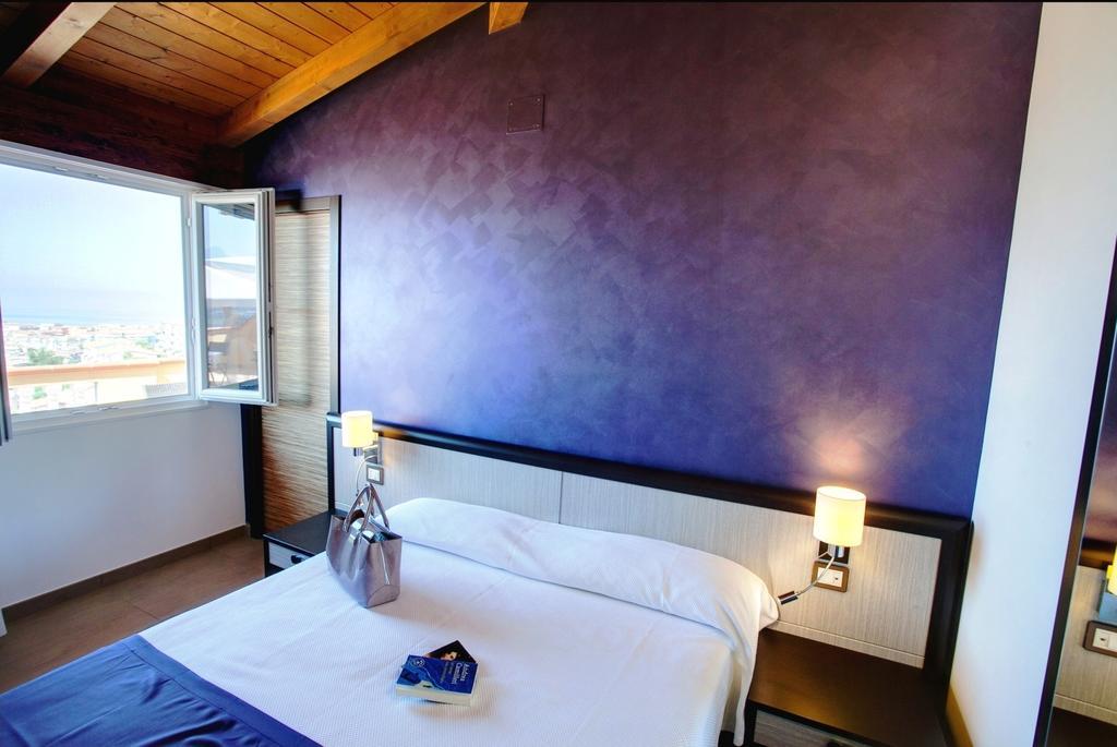 Il Belvedere Guest House Скалея Номер фото